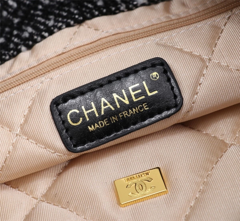 Chanel Hobo 22 Bags